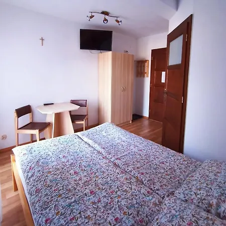 Spiska Quarto em Acomodações Particulares *